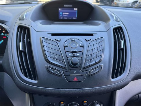 Used 2014 Ford Escape SE image 25