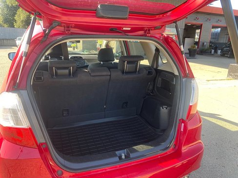 Used 2013 Honda Fit Sport image 6