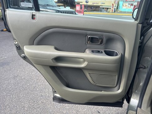 Used 2007 Honda Pilot LX image 16