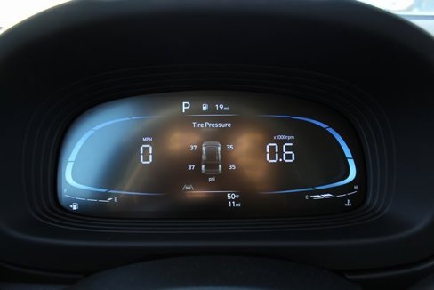 New 2025 Hyundai Venue SEL image 22
