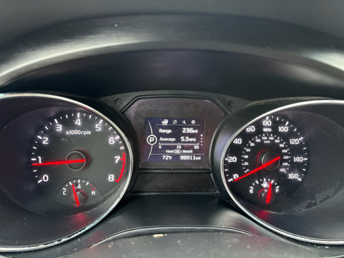 Used 2018 Kia Sedona LX w/ LX Essentials Premium Package image 29