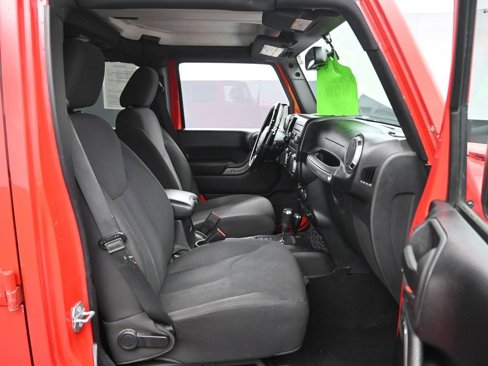 Used 2015 Jeep Wrangler Unlimited Sport w/ Quick Order Package 24S image 24