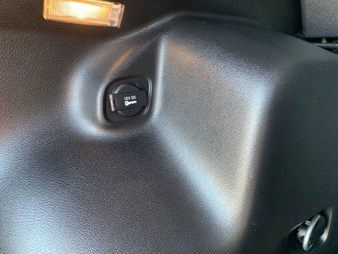 Used 2022 Jeep Cherokee Trailhawk w/ Sun, Sound & Nav Group image 33