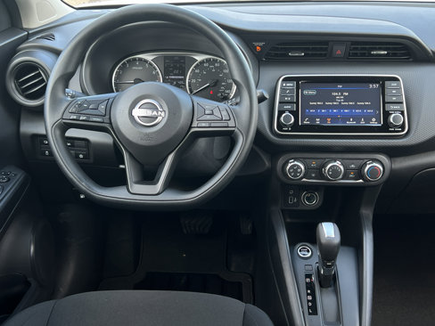 New 2025 Nissan Kicks Play S image 16