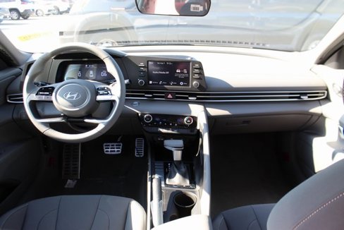 New 2025 Hyundai Elantra Sport image 10