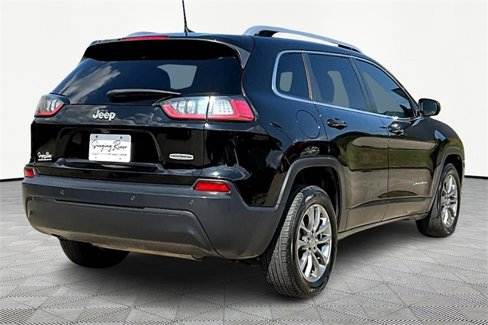 Used 2020 Jeep Cherokee Latitude Plus image 5