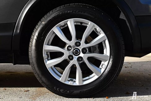 Used 2021 Nissan Rogue Sport S image 8