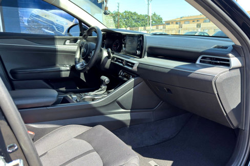 Used 2021 Kia K5 LXS image 15
