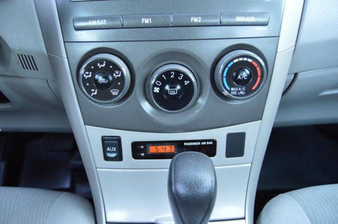 Used 2011 Toyota Corolla LE image 23