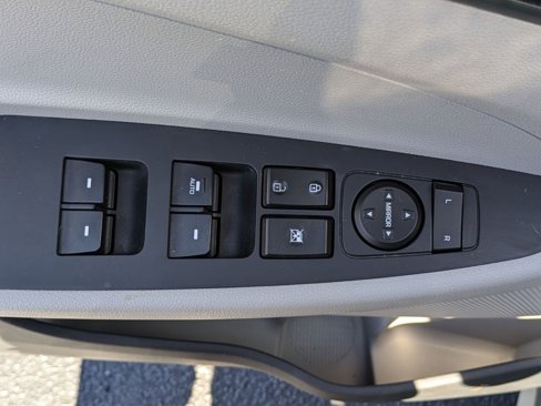 Used 2017 Hyundai Tucson SE image 19