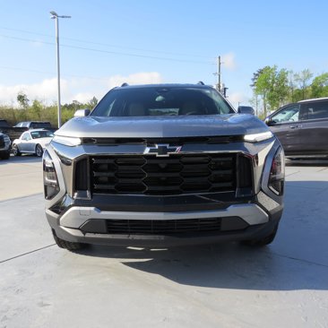 New 2025 Chevrolet Equinox ACTIV image 8