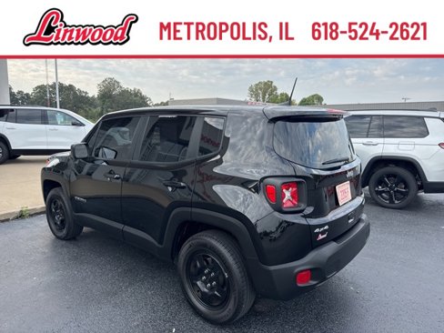 Used 2022 Jeep Renegade Sport image 4