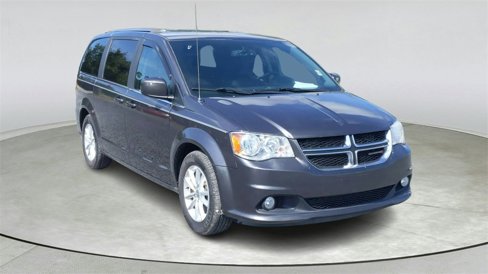 Used 2018 Dodge Grand Caravan SXT w/ Driver Convenience Group image 1