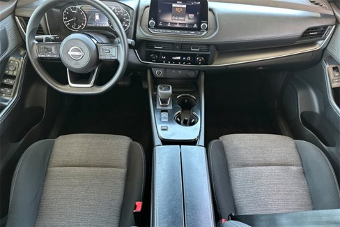 Used 2023 Nissan Rogue SV image 19