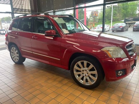 Used 2011 Mercedes-Benz GLK 350 4MATIC image 1