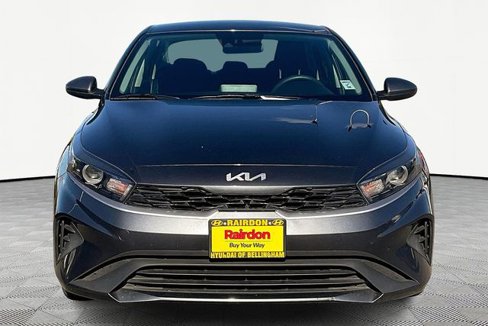 Used 2023 Kia Forte LXS image 3