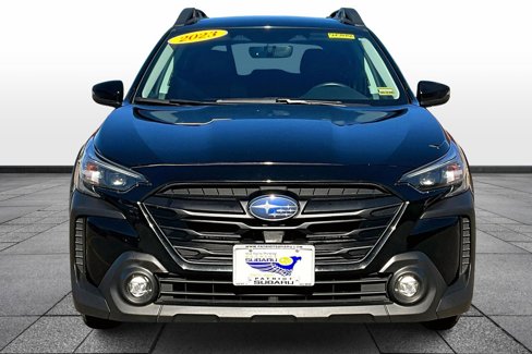 Used 2023 Subaru Outback Onyx Edition image 3