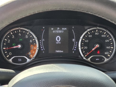Used 2018 Jeep Renegade Latitude image 7