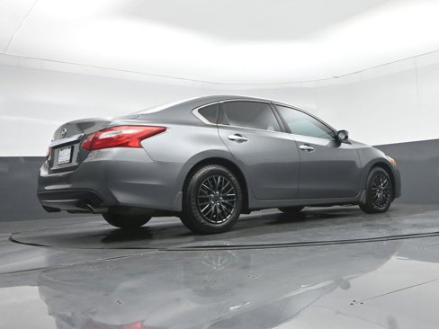 Used 2016 Nissan Altima 2.5 S w/ Power Driver Seat Package image 49