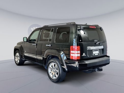 Used 2012 Jeep Liberty Sport image 4