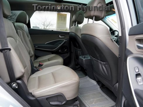 Used 2018 Hyundai Santa Fe Limited image 9