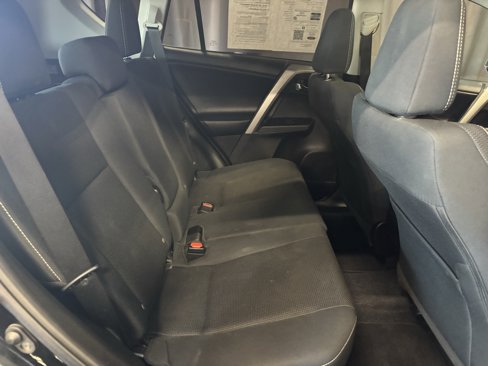 Certified 2018 Toyota RAV4 XLE image 32