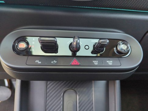 New 2025 MINI Cooper S image 17