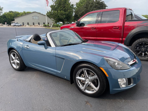 Used 2007 Saturn Sky Red Line image 9