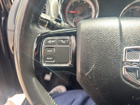 Used 2019 Dodge Grand Caravan SE image 18