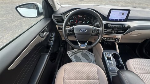 Certified 2021 Ford Escape SE w/ Cold Weather Package image 13