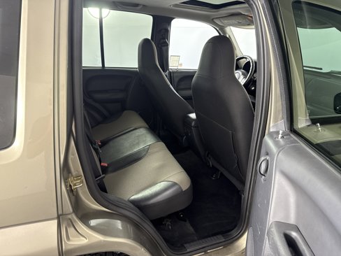Used 2004 Jeep Liberty Sport w/ PWR Convenience Group image 26