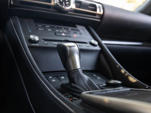 Used 2020 Lexus RC 350 w/ Premium Package image 27