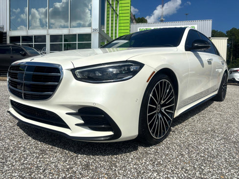 Used 2022 Mercedes-Benz S 580 4MATIC Sedan w/ AMG Line Package image 13