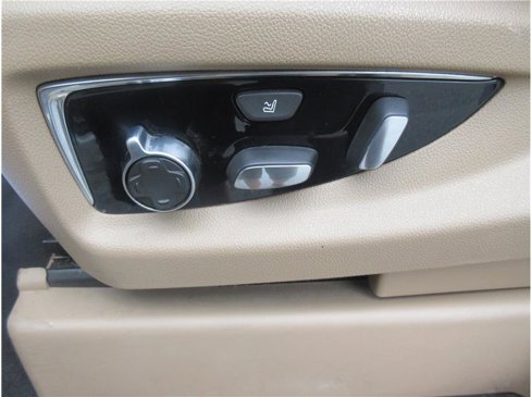 Used 2018 Cadillac Escalade Platinum image 25