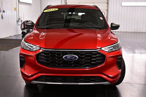 Used 2024 Ford Escape ST-Line w/ Tech Pack #1 image 2