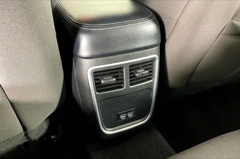 Used 2022 Dodge Charger SXT image 33
