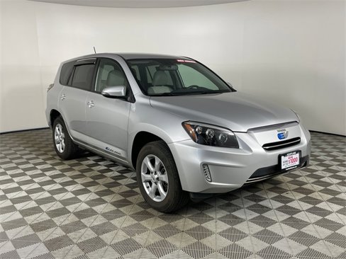 Used 2014 Toyota RAV4 EV image 27
