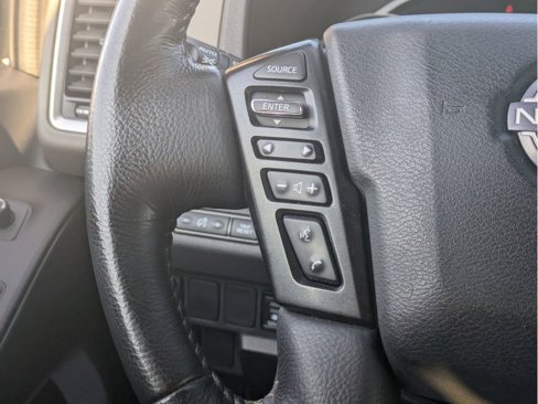 Used 2023 Nissan Frontier SV w/ SV Convenience Package image 19