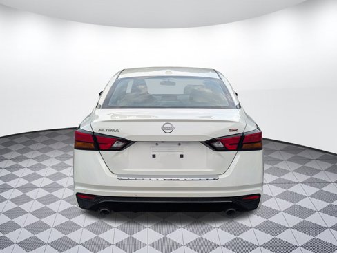 Used 2023 Nissan Altima 2.5 SR image 7