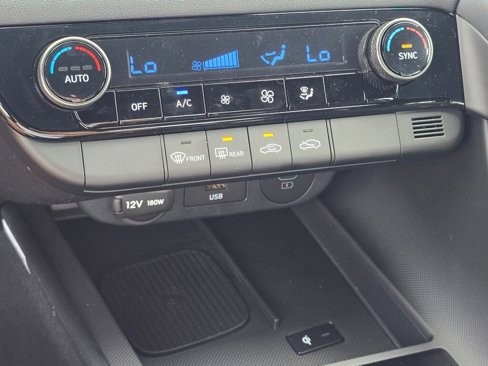 New 2025 Hyundai Elantra Sport image 24