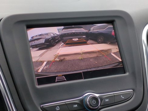 Used 2022 Chevrolet Equinox LT image 23