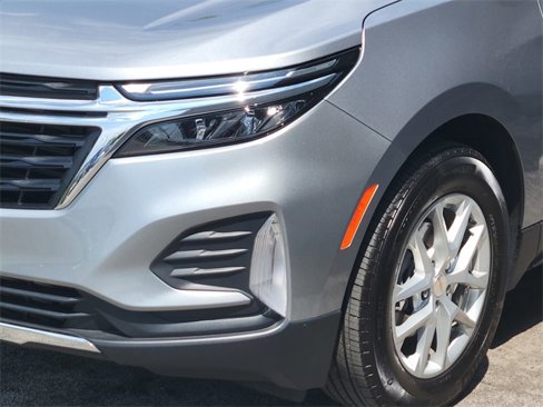 Used 2023 Chevrolet Equinox LT image 11