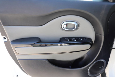 Used 2018 Kia Soul + w/ Audio Package image 12