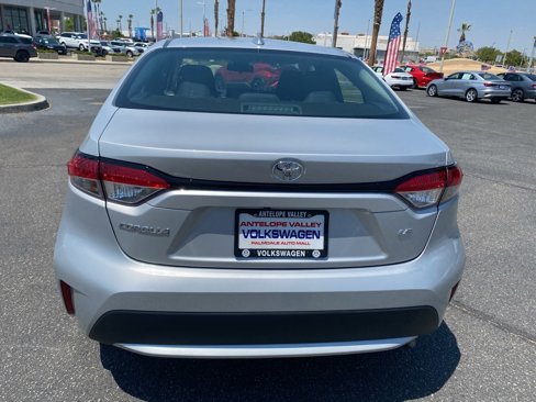 Used 2022 Toyota Corolla LE image 6