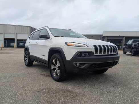 Used 2014 Jeep Cherokee Trailhawk w/ Comfort/Convenience Group image 2