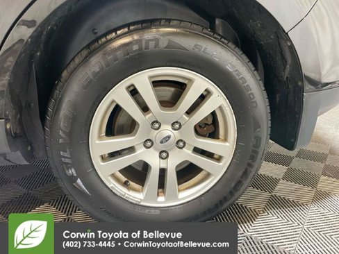 Used 2012 Ford Edge SE image 21