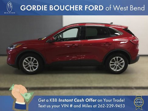 Certified 2020 Ford Escape SE image 2