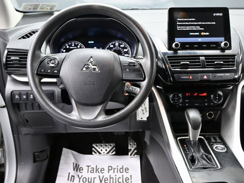 Used 2022 Mitsubishi Eclipse Cross LE image 26