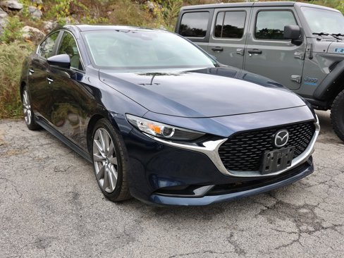 Used 2021 MAZDA MAZDA3 s image 1