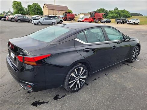 Used 2021 Nissan Altima 2.5 SR image 5